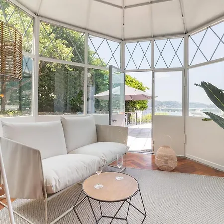 Vista - By Myhomeincomo