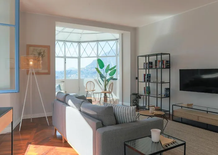 Апартаменты Vista - By Myhomeincomo Блевио